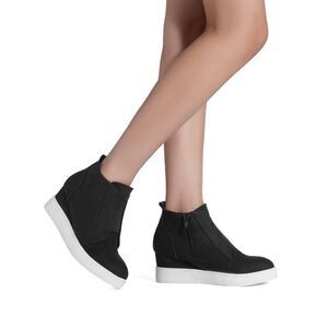 🆕👟Dream Pairs Platform Wedge Booties - Black/White, Size 9